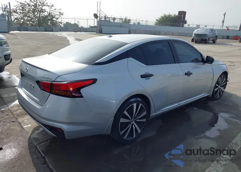 2019 Nissan Altima 2.5 Platinum из США, поврежденный, VIN 1N4BL4FV6KC102792